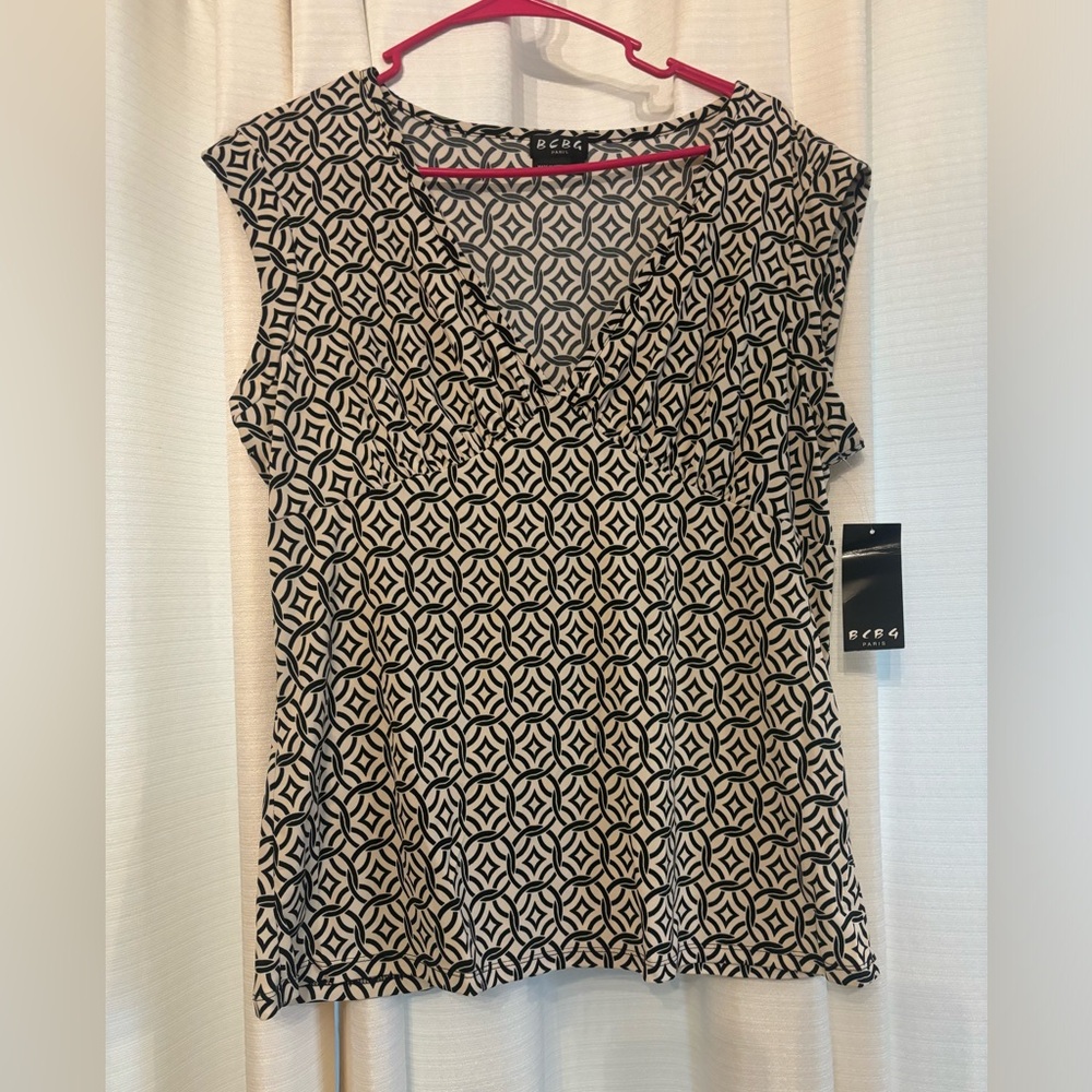 Vintage BCBG XL Top NWT - Picture 3 of 3